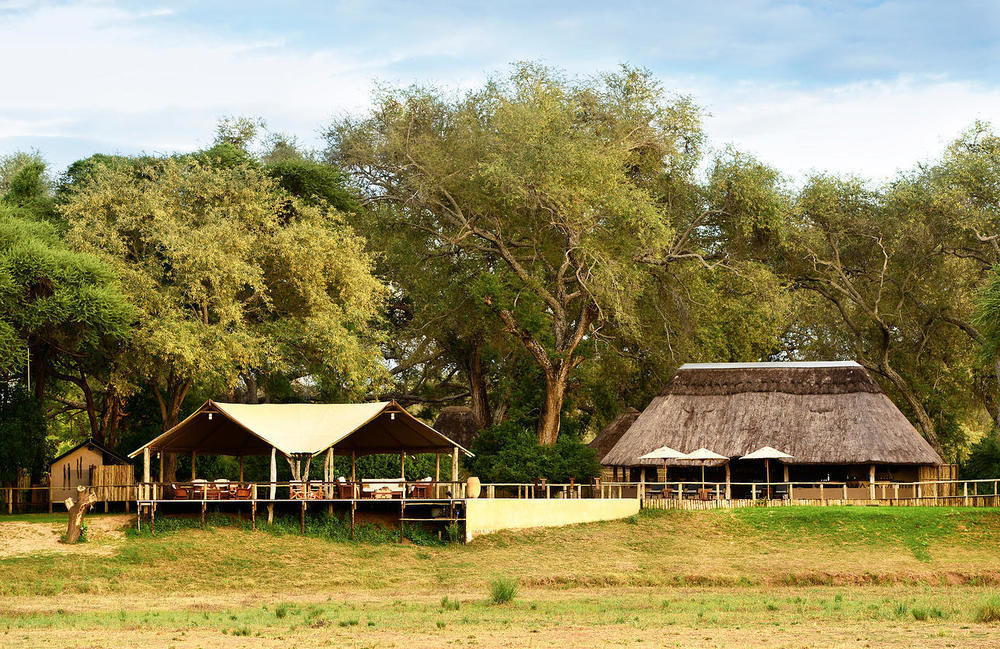 Anabezi Camp Hotel Jeki Екстериор снимка
